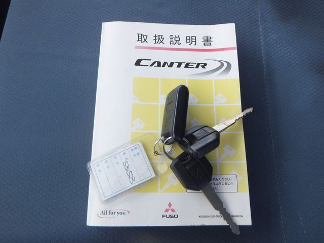 MITSUBISHI CANTER 2014 Image 31