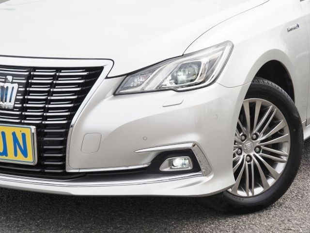 TOYOTA CROWN SEDAN HYBRID 4 2016 Image 31