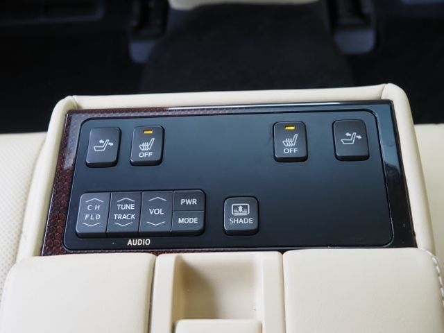 TOYOTA CROWN SEDAN HYBRID 4 2016 Image 31