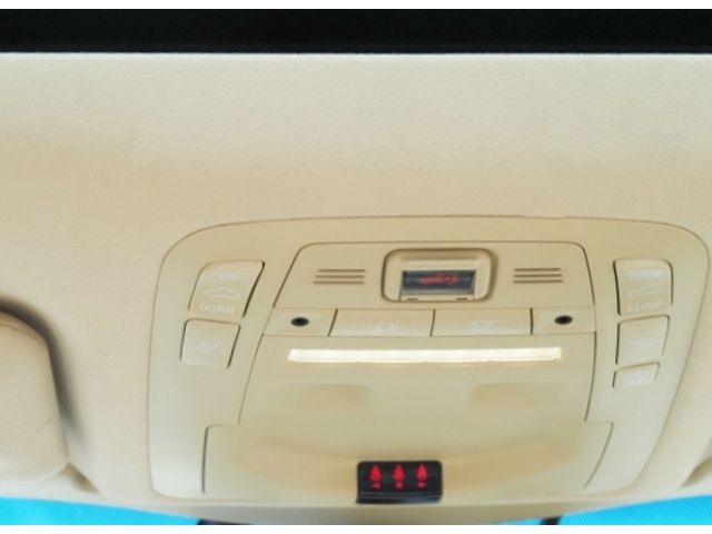 TOYOTA CROWN SEDAN HYBRID 4 2016 Image 31