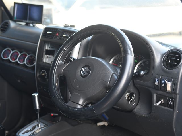 SUZUKI JIMNY 4WD 2007 Image 31