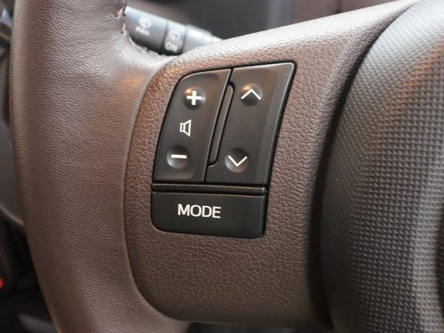 TOYOTA PORTE 2012 Image 31