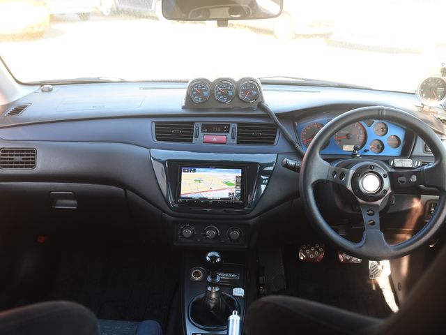 MITSUBISHI LANCER  4WD 2003 Image 31