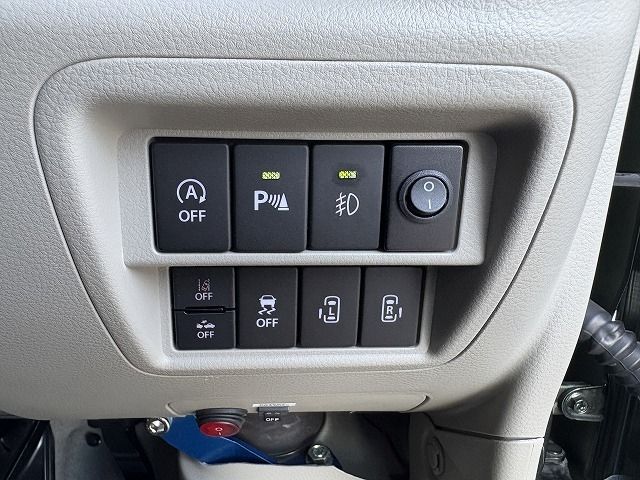 NISSAN NV100 CLIPPER RIO 4W 2023 Image 31