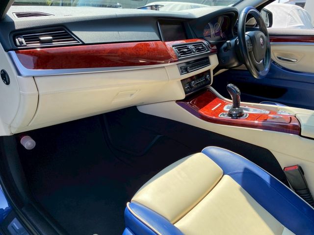 ALPINA D5 LIMOUSINE 2015 Image 31