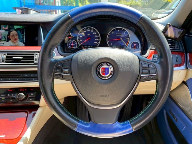 ALPINA D5 LIMOUSINE 2015 Image 31