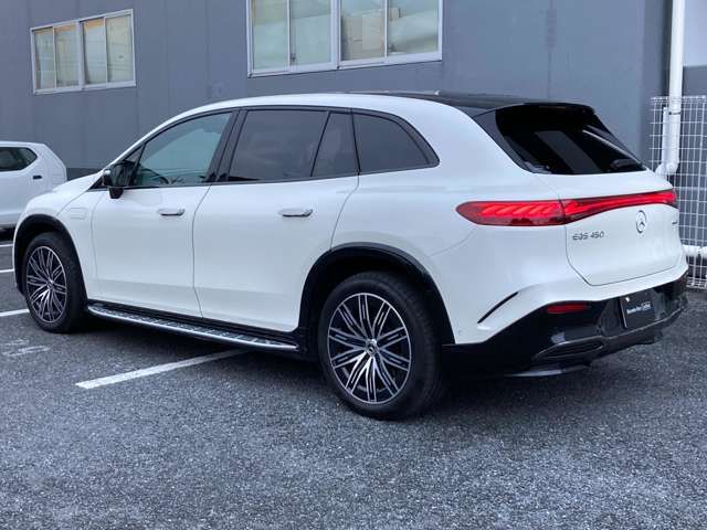 MERCEDES BENZ EQS SU 2023 Image 31