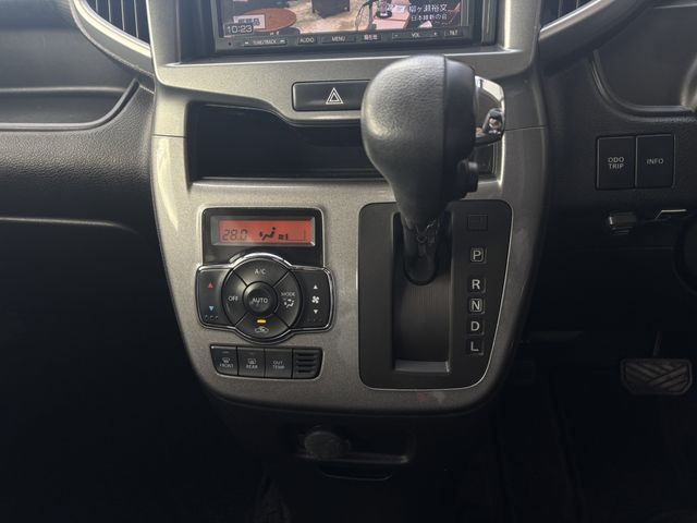 SUZUKI SOLIO 2015 Image 31