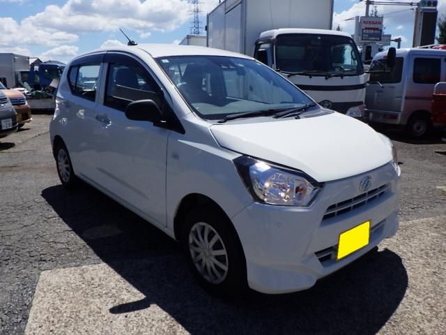 DAIHATSU MIRA E:S 2018 Image 31