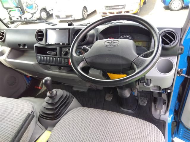 TOYOTA DYNA ROUTE VAN 2017 Image 31