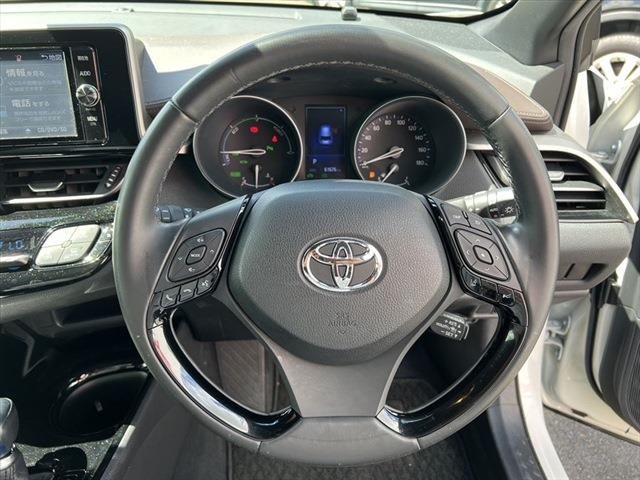 TOYOTA C-HR 2018 Image 31