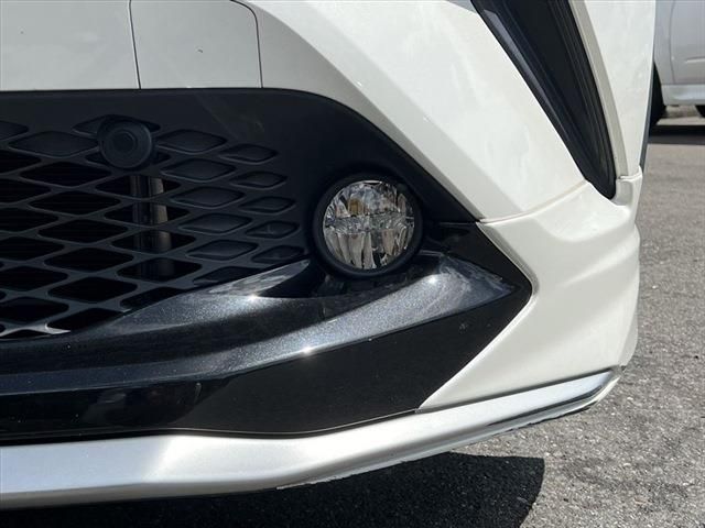 TOYOTA C-HR 2018 Image 31