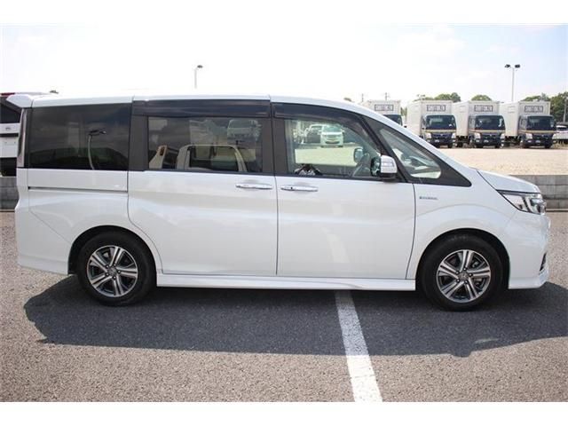 HONDA STEPWAGON E:HEV SPAD 2019 Image 31