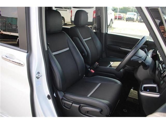 HONDA STEPWAGON E:HEV SPAD 2019 Image 31