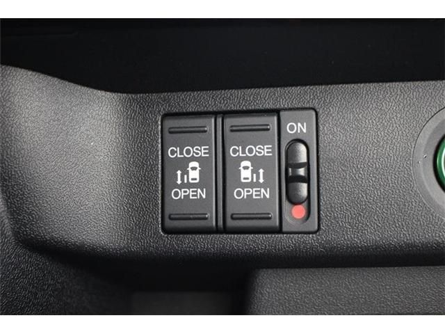 HONDA STEPWAGON E:HEV SPAD 2019 Image 31