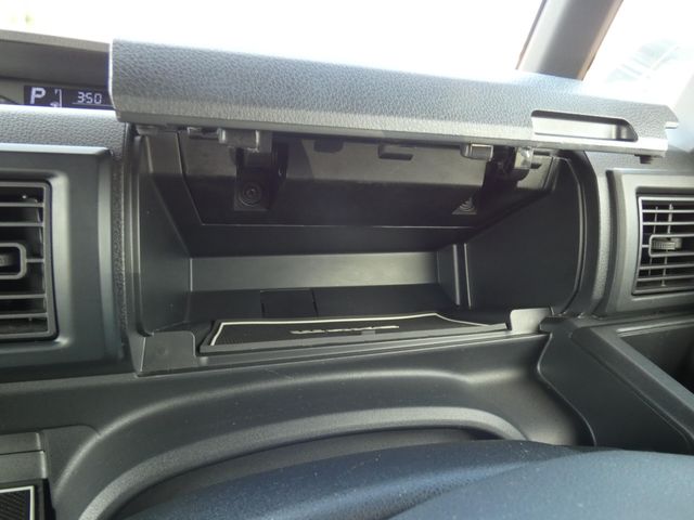 DAIHATSU WAKE 2017 Image 31