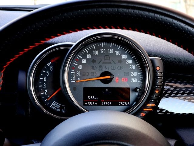 BMW MINI COOPER S 2017 Image 31