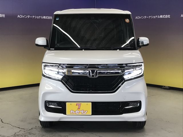 HONDA N BOX CUSTOM 2020 Image 31