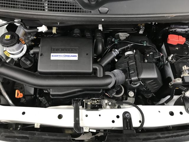 HONDA N BOX CUSTOM 2020 Image 31