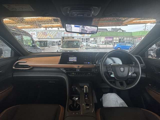 TOYOTA CROWN CROSSOVER 2022 Image 31