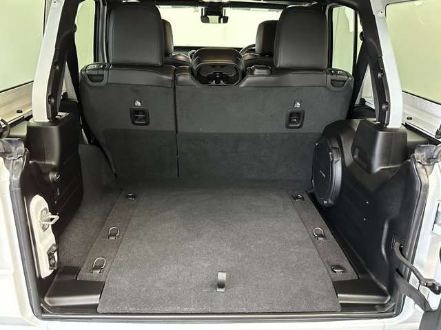 JEEP WRANGLER UNLIMI 2023 Image 31