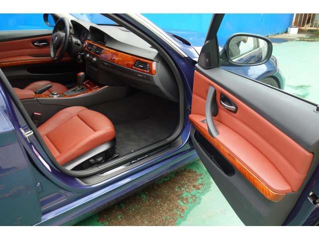 ALPINA B3 S TOURING 2011 Image 31