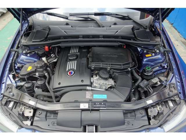 ALPINA B3 S TOURING 2011 Image 31