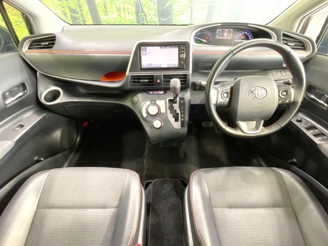 TOYOTA SIENTA HYBRID 2018 Image 31