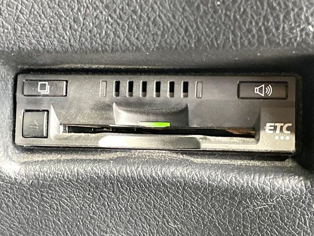 TOYOTA SIENTA HYBRID 2018 Image 31