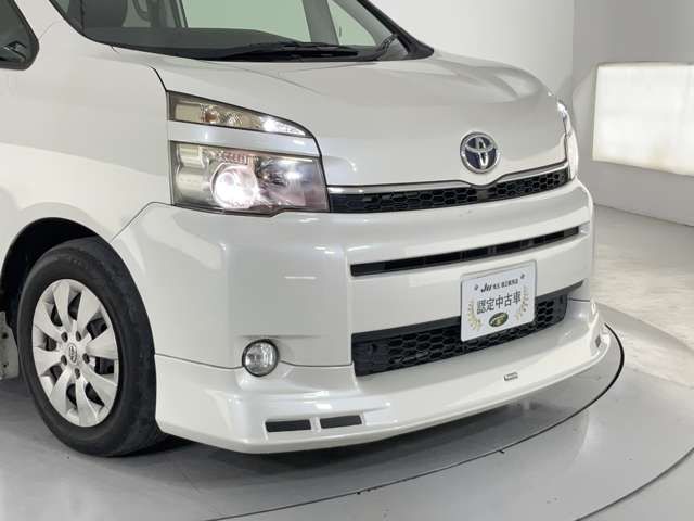 TOYOTA VOXY 2011 Image 31