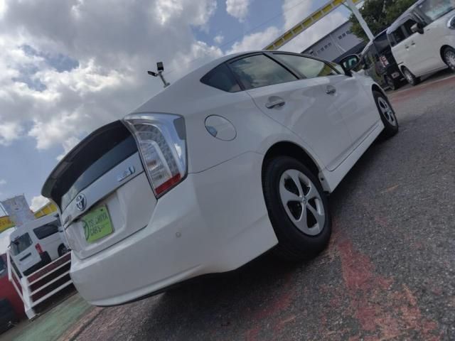 TOYOTA PRIUS PHV 2012 Image 31