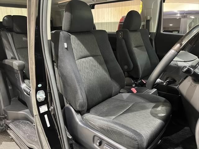 TOYOTA VELLFIRE 2012 Image 31