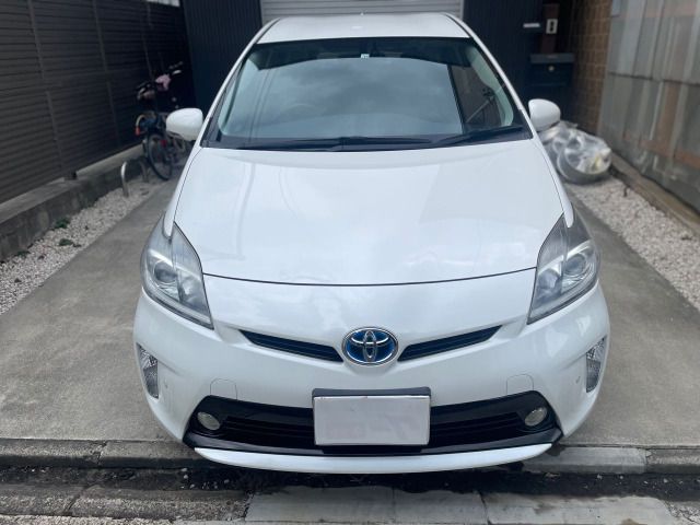 TOYOTA PRIUS 2012 Image 31