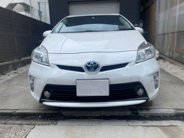 TOYOTA PRIUS 2012 Image 31