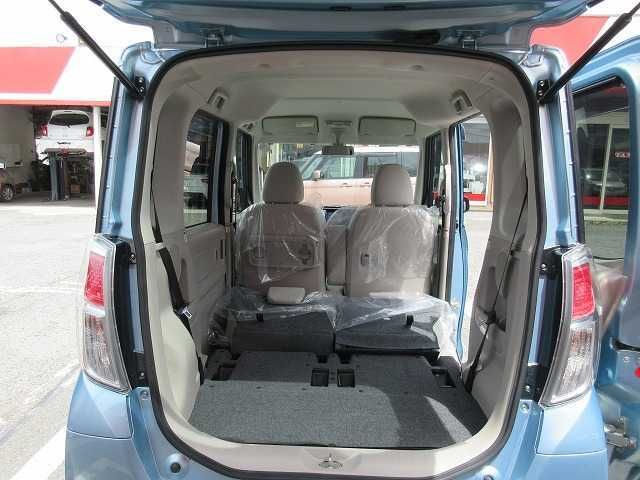 MITSUBISHI EK SPACE 2017 Image 31