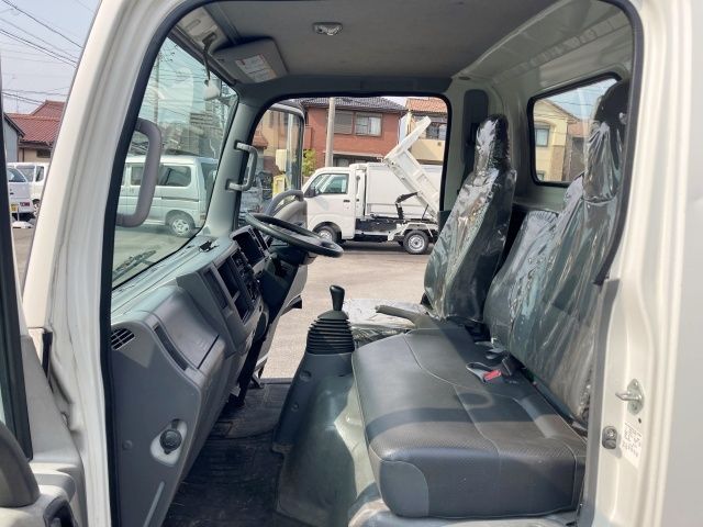 ISUZU ELF 2014 Image 31