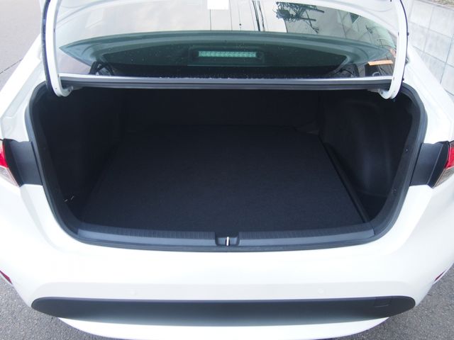 TOYOTA COROLLA SEDAN 2022 Image 31