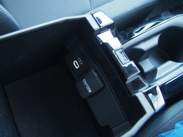 TOYOTA COROLLA SEDAN 2022 Image 31