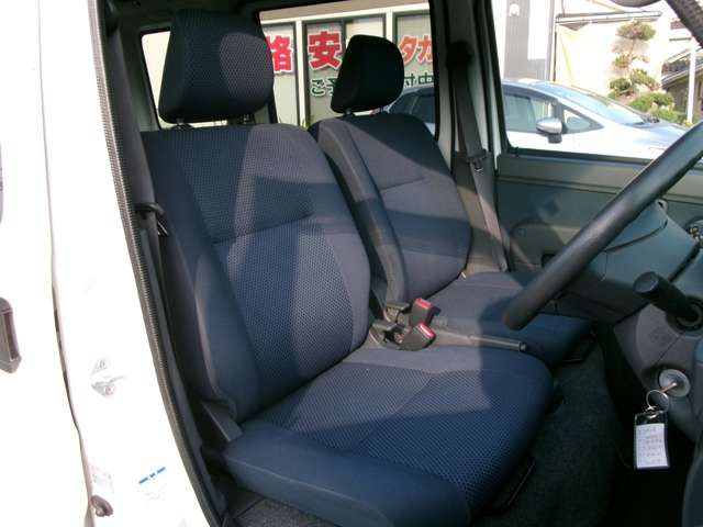 DAIHATSU HIJET CARGO 4WD 2014 Image 31