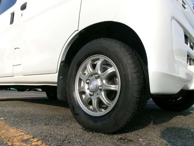 DAIHATSU HIJET CARGO 4WD 2014 Image 31