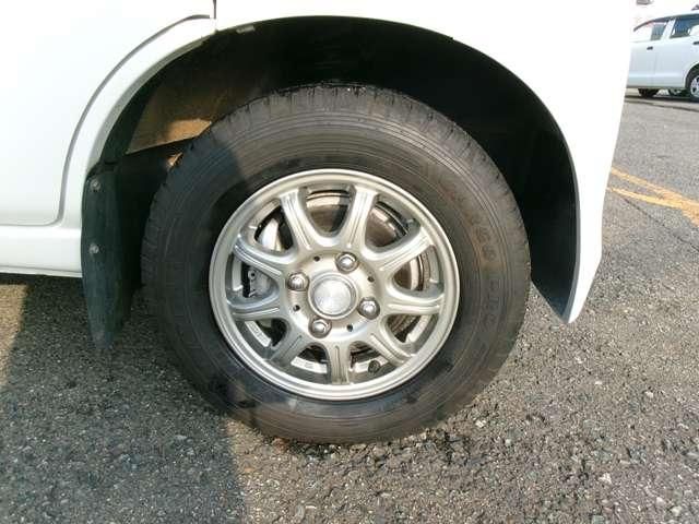 DAIHATSU HIJET CARGO 4WD 2014 Image 31