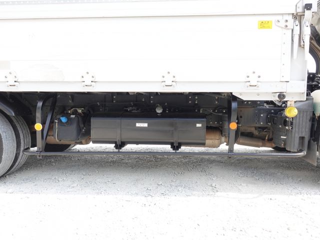 MITSUBISHI CANTER 2013 Image 31