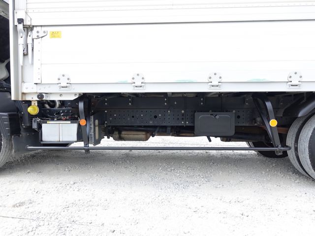 MITSUBISHI CANTER 2013 Image 31