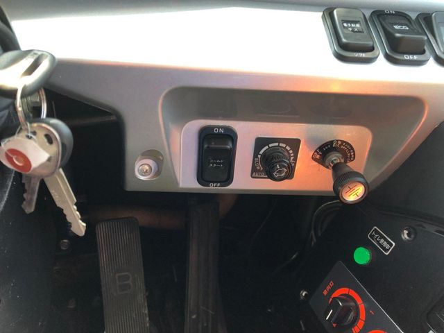 MITSUBISHI FUSOU AERO ACE 2016 Image 31