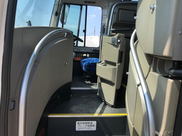 MITSUBISHI FUSOU AERO ACE 2016 Image 31