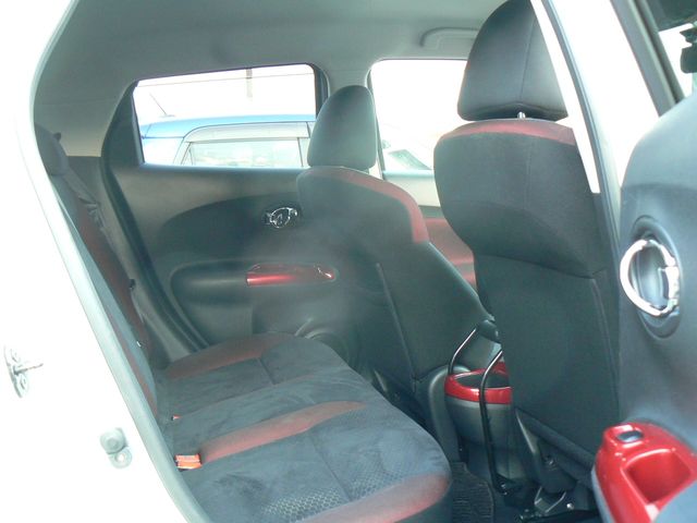 NISSAN JUKE 2011 Image 31