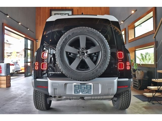 ROVER DEFENDER 2025 Image 31