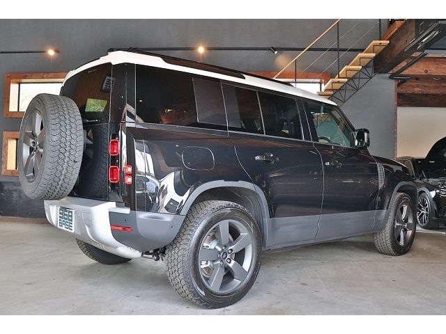 ROVER DEFENDER 2025 Image 31