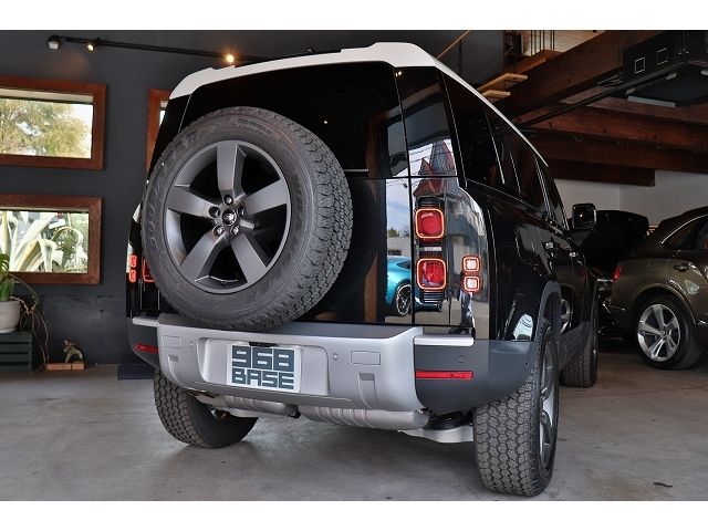 ROVER DEFENDER 2025 Image 31