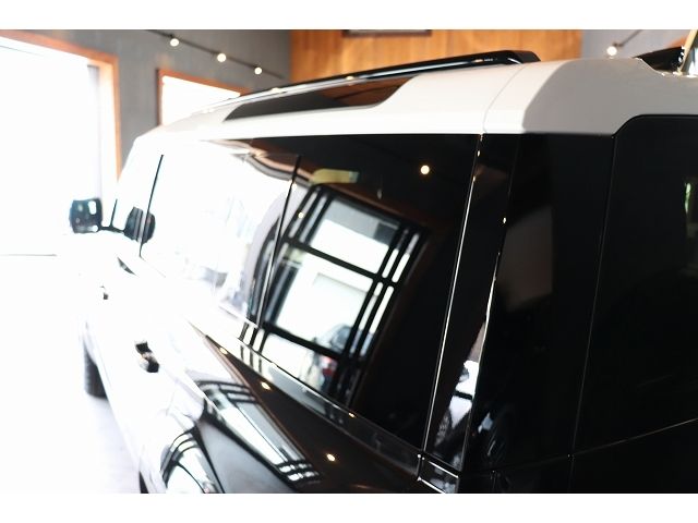 ROVER DEFENDER 2025 Image 31